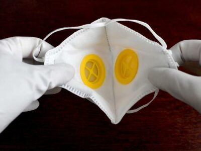 face mask used by patients with coronavirus